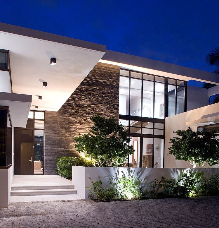 Franco Residence by KZ Architecture