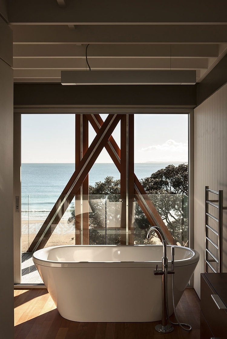 Takapuna House by Athfield Architects