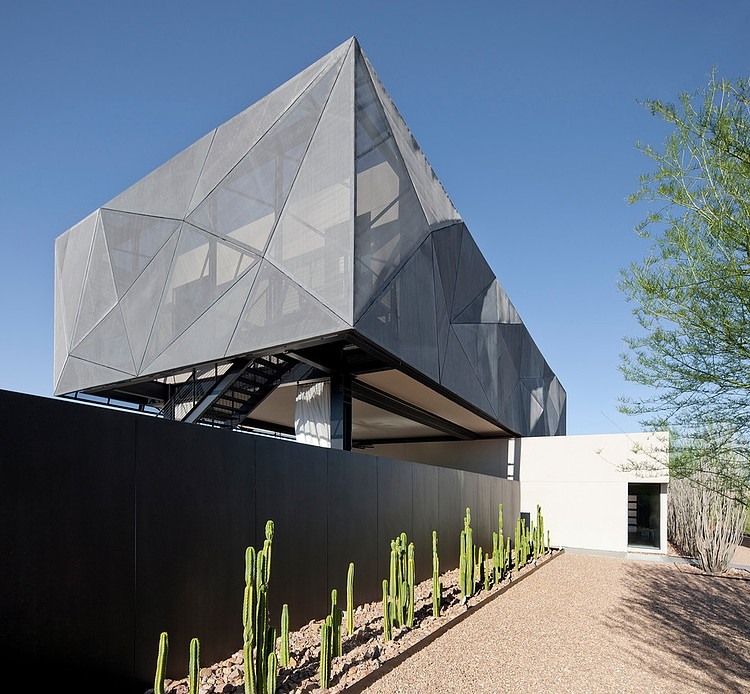 Tresarca Residence by Assemblage Studio