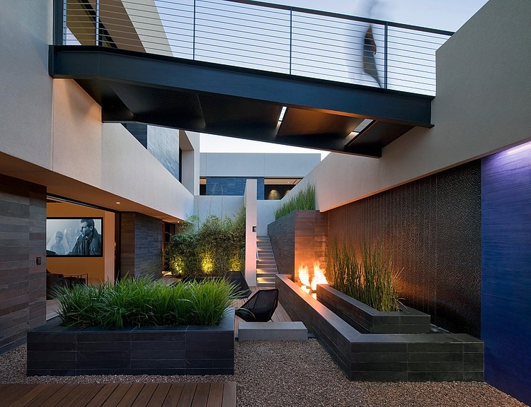 Tresarca Residence by Assemblage Studio