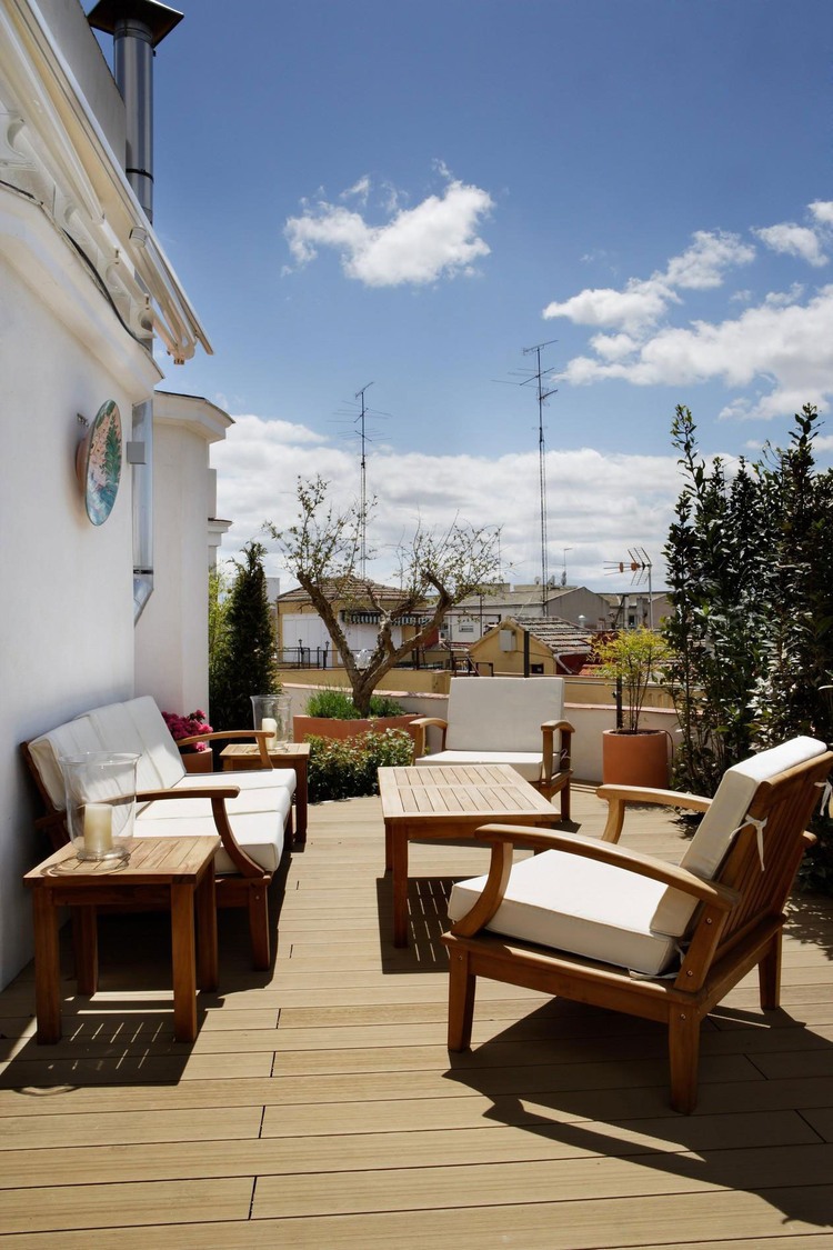 Penthouse in Madrid by Ábaton