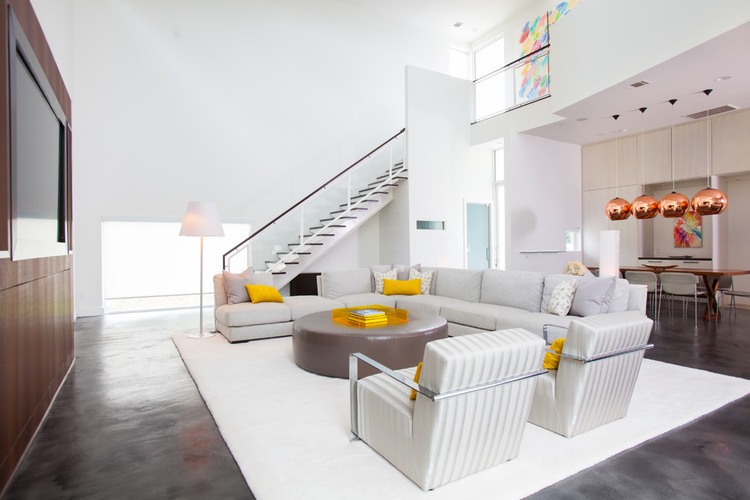 Memorial Park Residence by Laura U