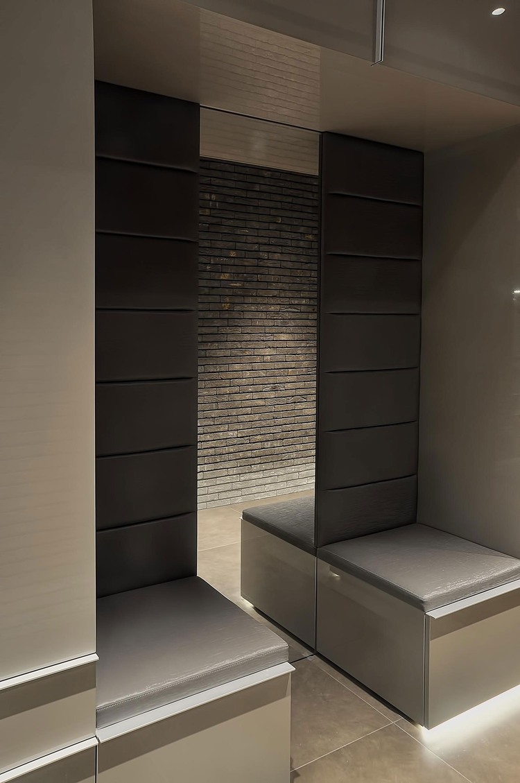 Belgrade Apartment by Aleksandar Savikin
