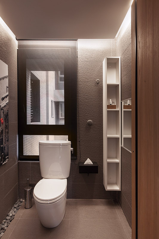 Home in Taiwan by H2O+CO2 Design