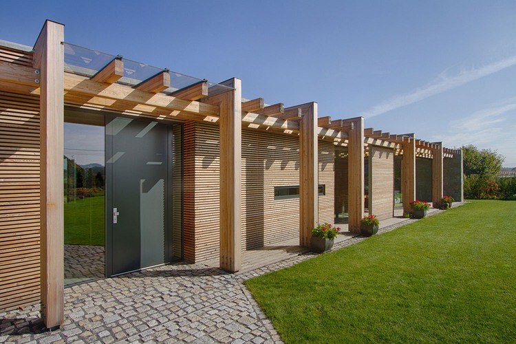 House Tabasek by Qarta Architektura