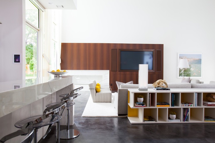Memorial Park Residence by Laura U