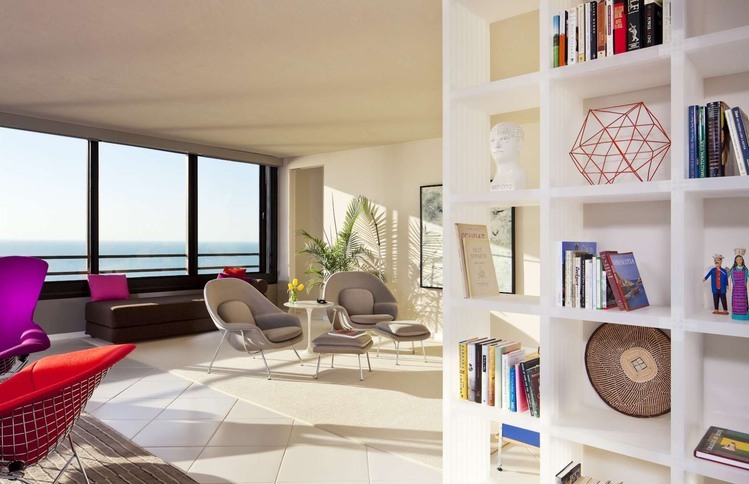 Naples Highrise Residence by Rdk Design