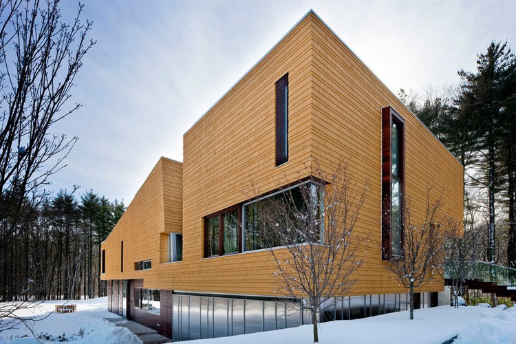 Page Road Residence by ACTWO Architects