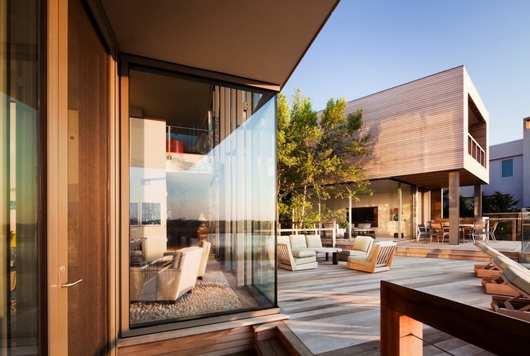 Bay House by Leroy Street Studio