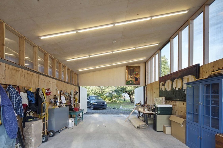 Meier Road Barn by Mork Ulnes Architects