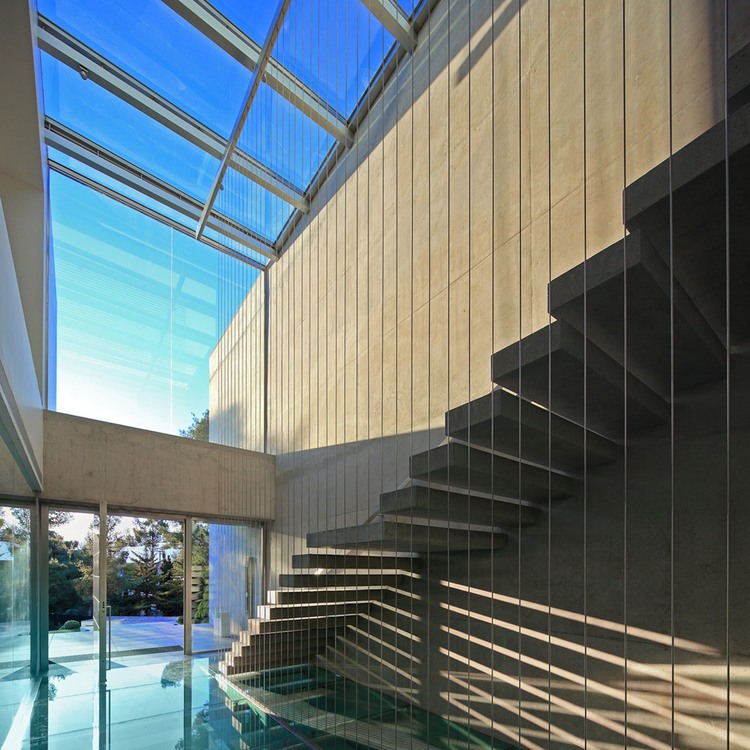 Ekali Residence by ISV Architects