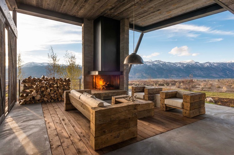 JH Modern by Pearson Design Group