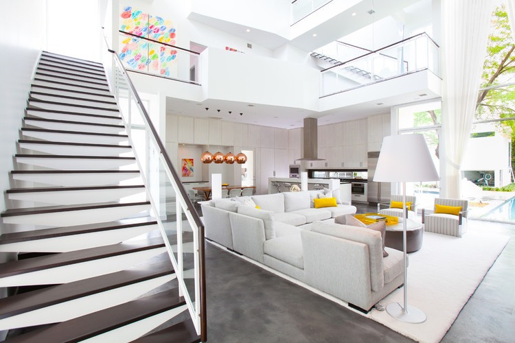 Memorial Park Residence by Laura U