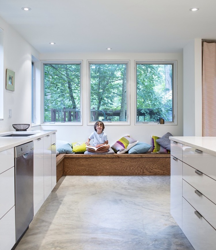 Not-So-Bungalow House by Wakako Tokunaga