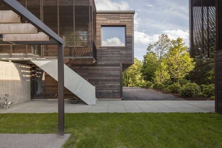 Red Rock House by Anmahian Winton Architects