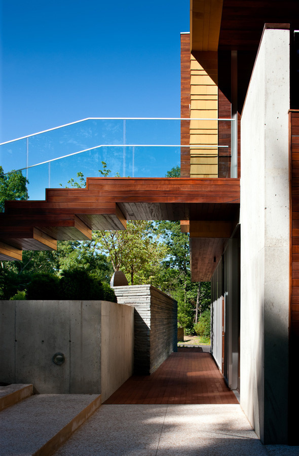 Page Road Residence by ACTWO Architects