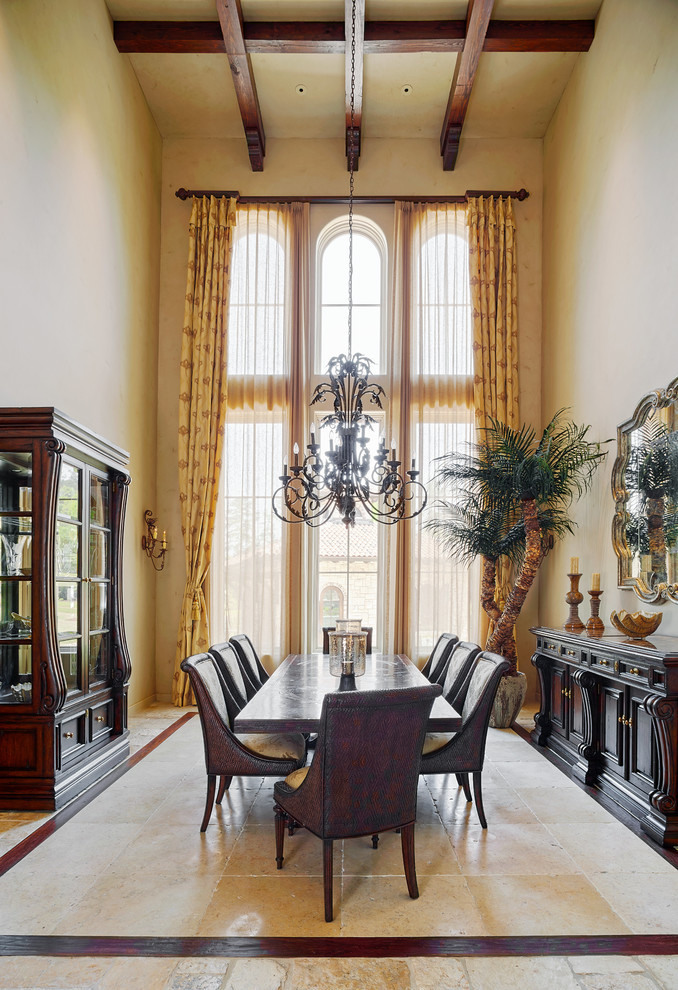 Sempre Giovane Residence by Denise Stringer Interior Design