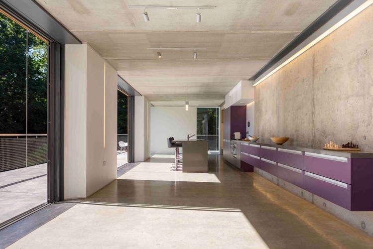 Red Bridge House by Smerin Architects