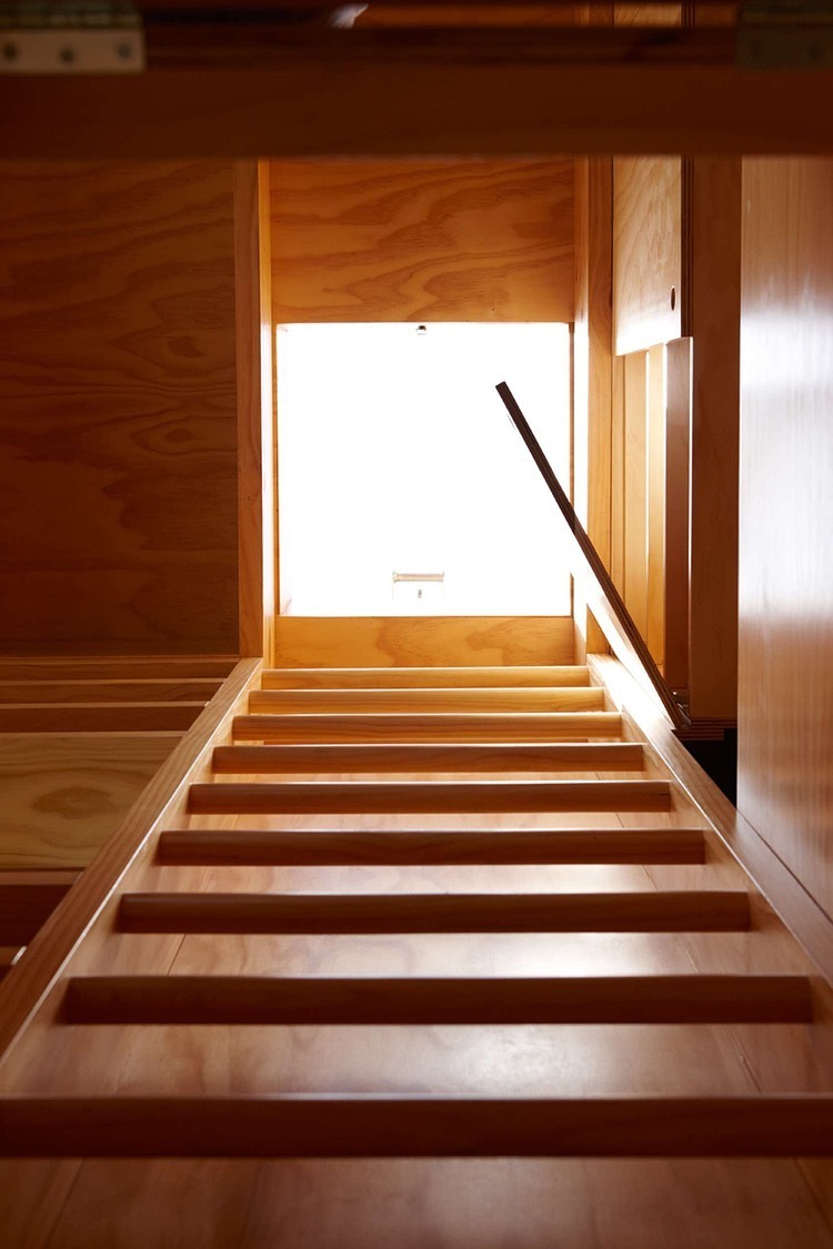 Beach Cabin by Crosson Clarke Carnachan Architects
