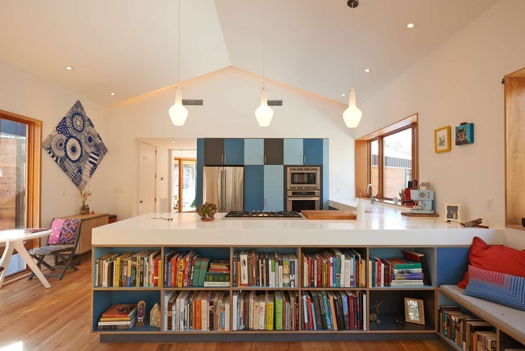 Holston River House by Sanders Pace Architecture
