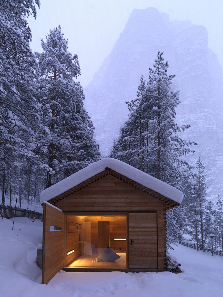 Jagdhaus Tamers by EM2 Architekten