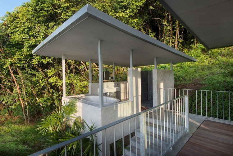 The Naked House by Marc Gerritsen