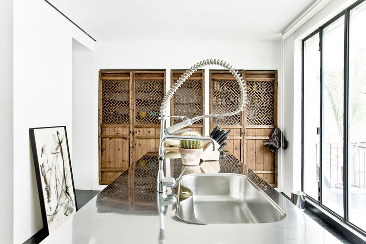 Lower East Side Residence by Labodesignstudio
