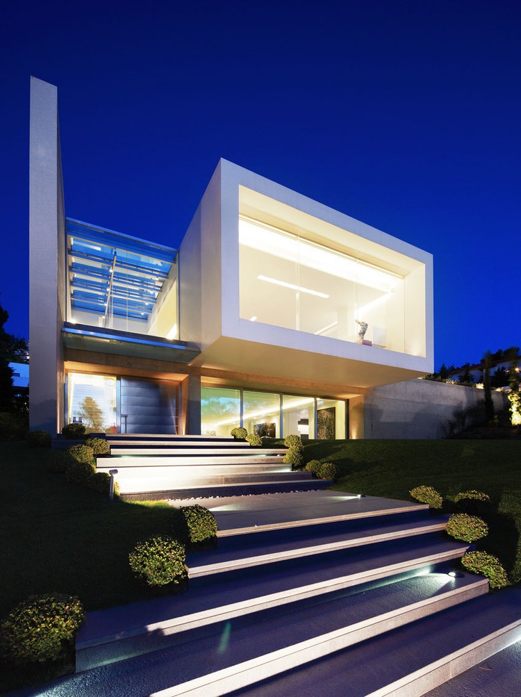 Ekali Residence by ISV Architects
