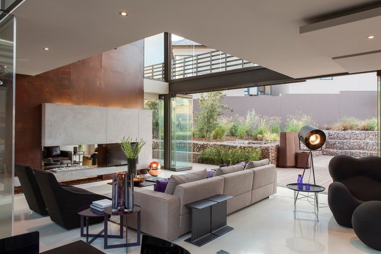House Duk by Nico van der Meulen Architects