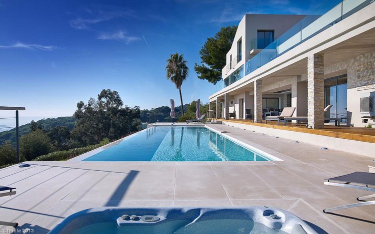 Luxurious Estate in Cannes