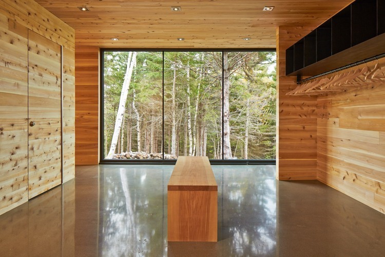 Malbaie VIII Residence, by Mu Architecture