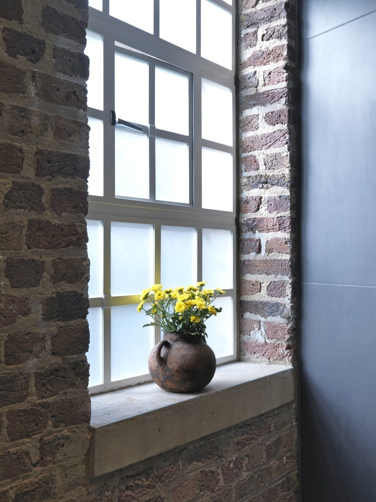 Bermondsey Loft by Form Design Architecture