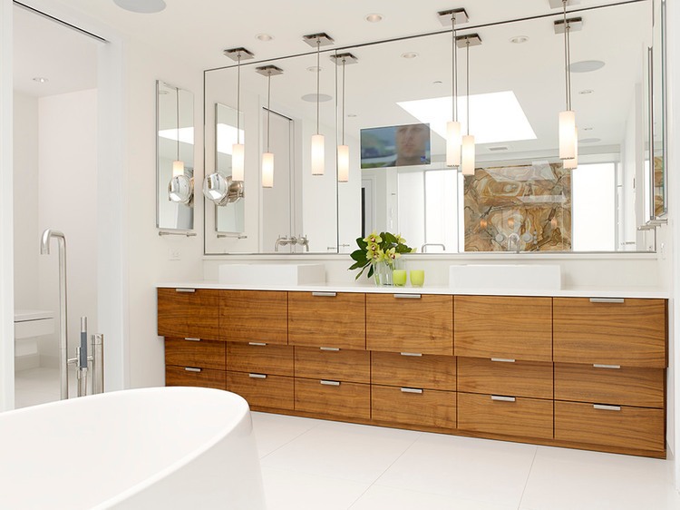 Mercer Island Residence by Stuart Silk Architects