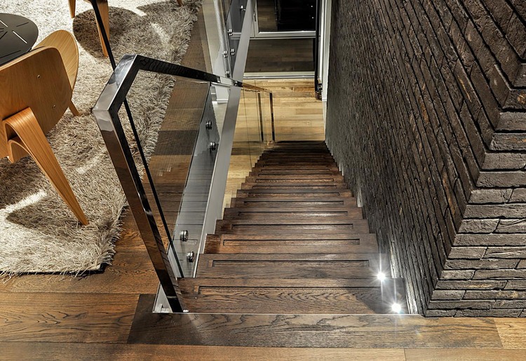 Belgrade Apartment by Aleksandar Savikin
