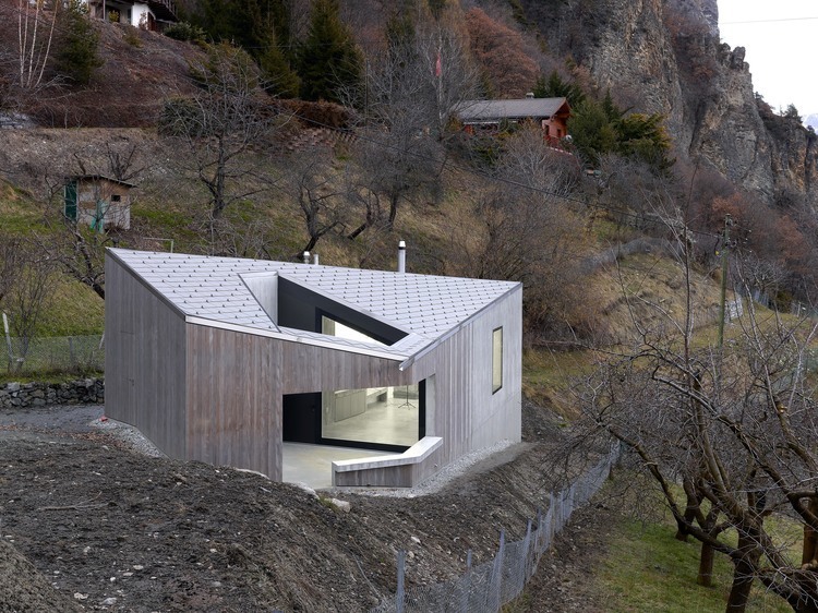 Roduit Studio by Savioz Fabrizzi Architecte
