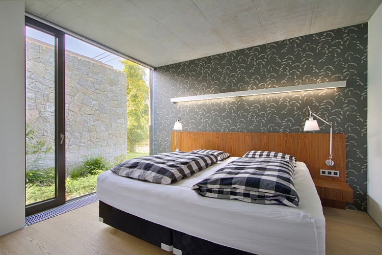 House Tabasek by Qarta Architektura