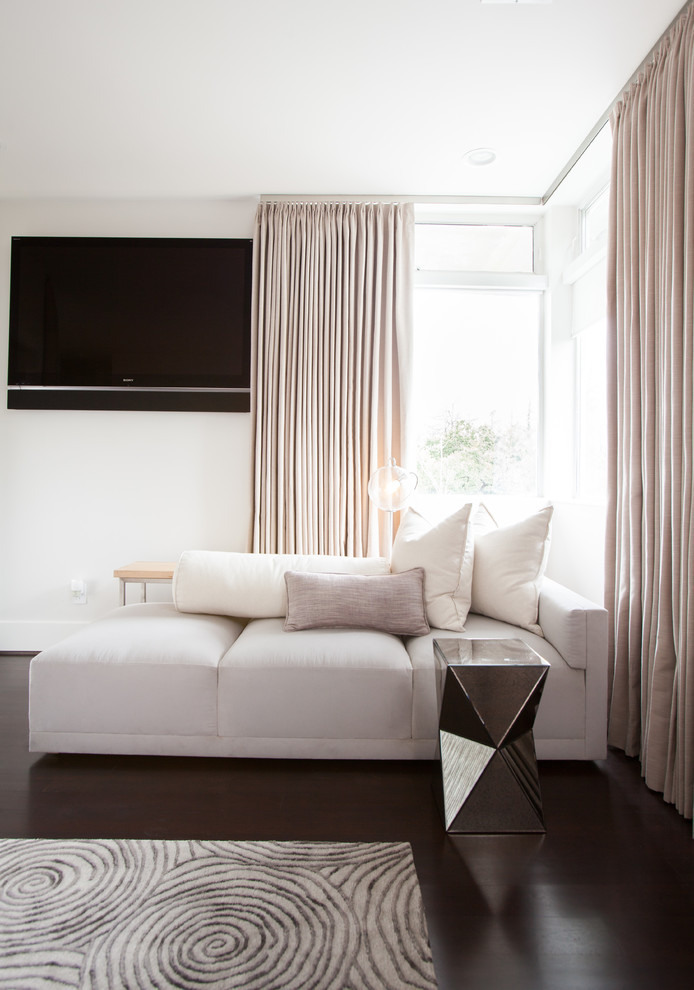Memorial Park Residence by Laura U