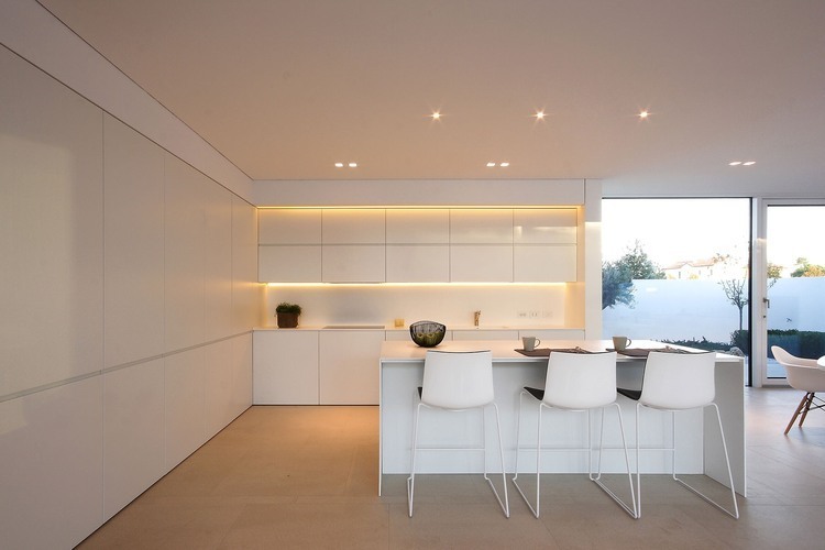 Jesolo Lido Pool Villa by JM Architecture