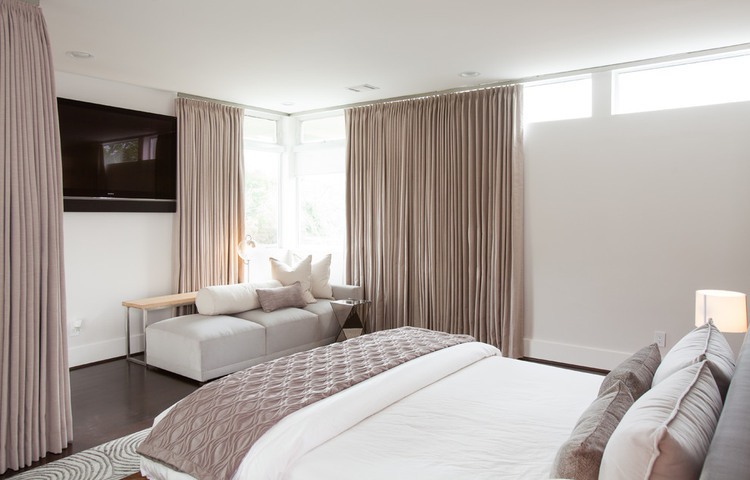 Memorial Park Residence by Laura U