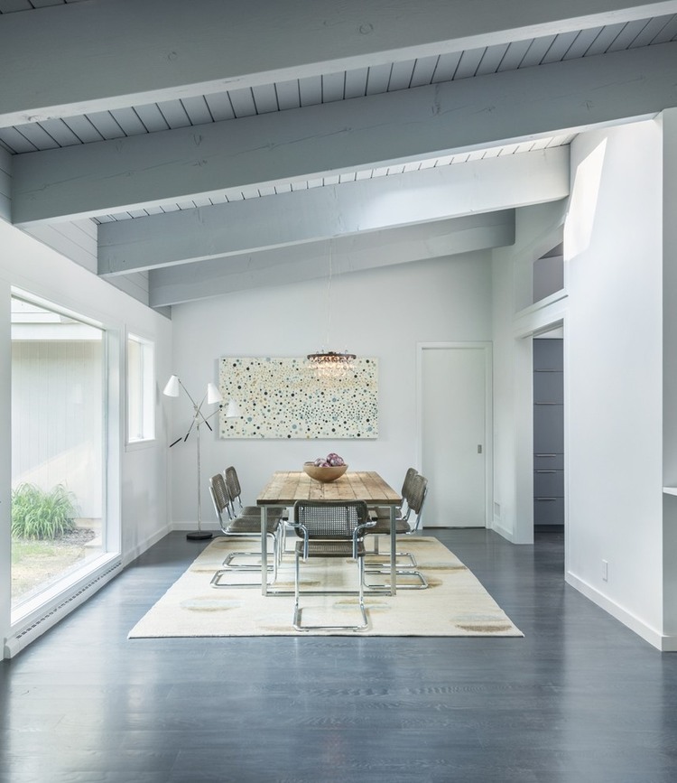 Mid-Century Modern by Flavin Architects
