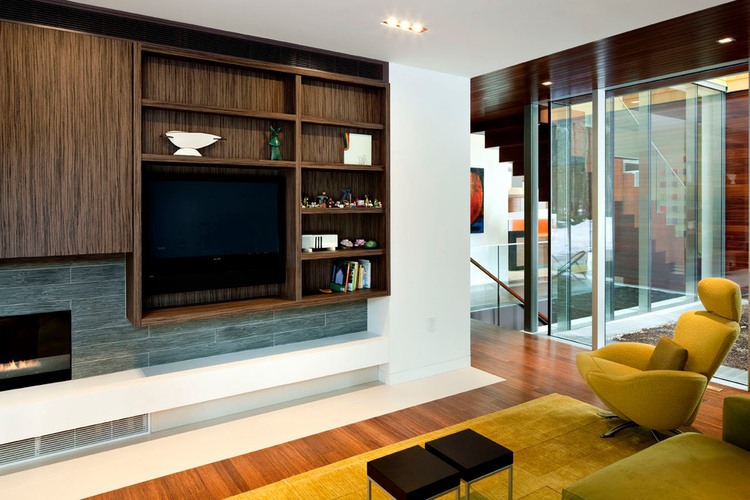 Page Road Residence by ACTWO Architects