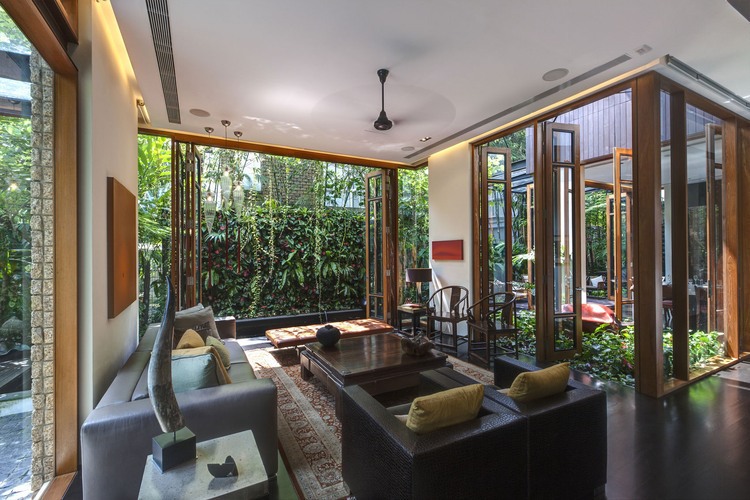 Merryn Road House by Aamer Architects