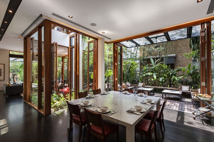 Merryn Road House by Aamer Architects