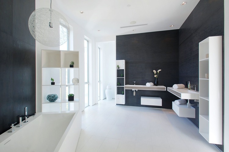 Mansfield House by Amit Apel