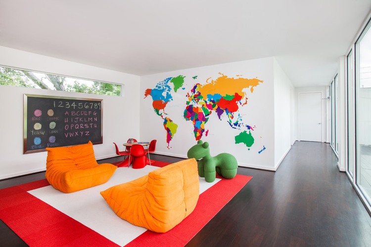 Memorial Park Residence by Laura U