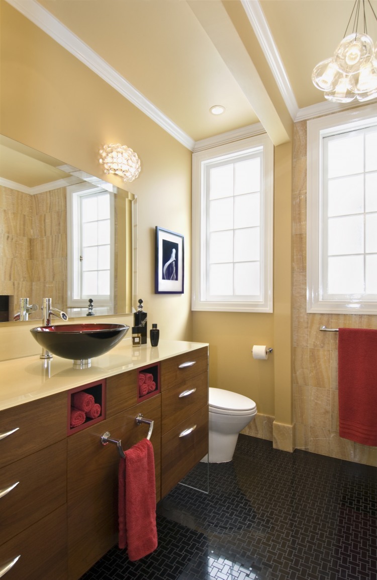 PH Condo Her Bath 4