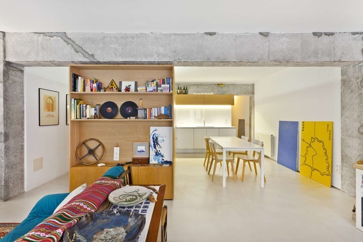Palma Apartment by Tono Vila and Joan Miquel Segui