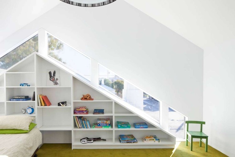 Elsternwick House by Simon Couchman