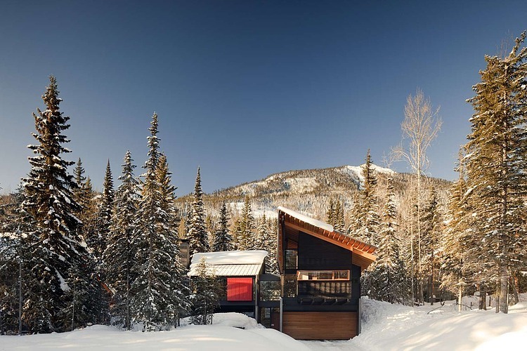 Kicking Horse Residence by Bohlin Cywinski Jackson