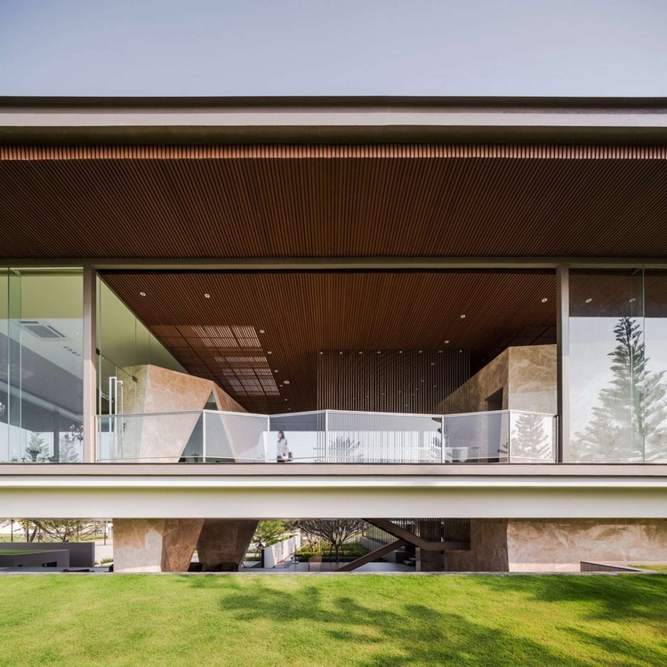 Grand Pinklao Clubhouse by Officeat